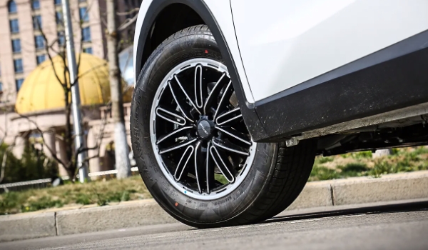 捷途X70M的轮胎是什么牌子 轮胎品牌是赛轮（使用效果好）